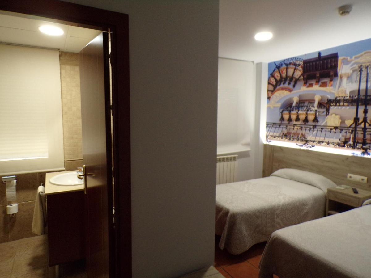 Hostal Serruchi Теруель Екстер'єр фото