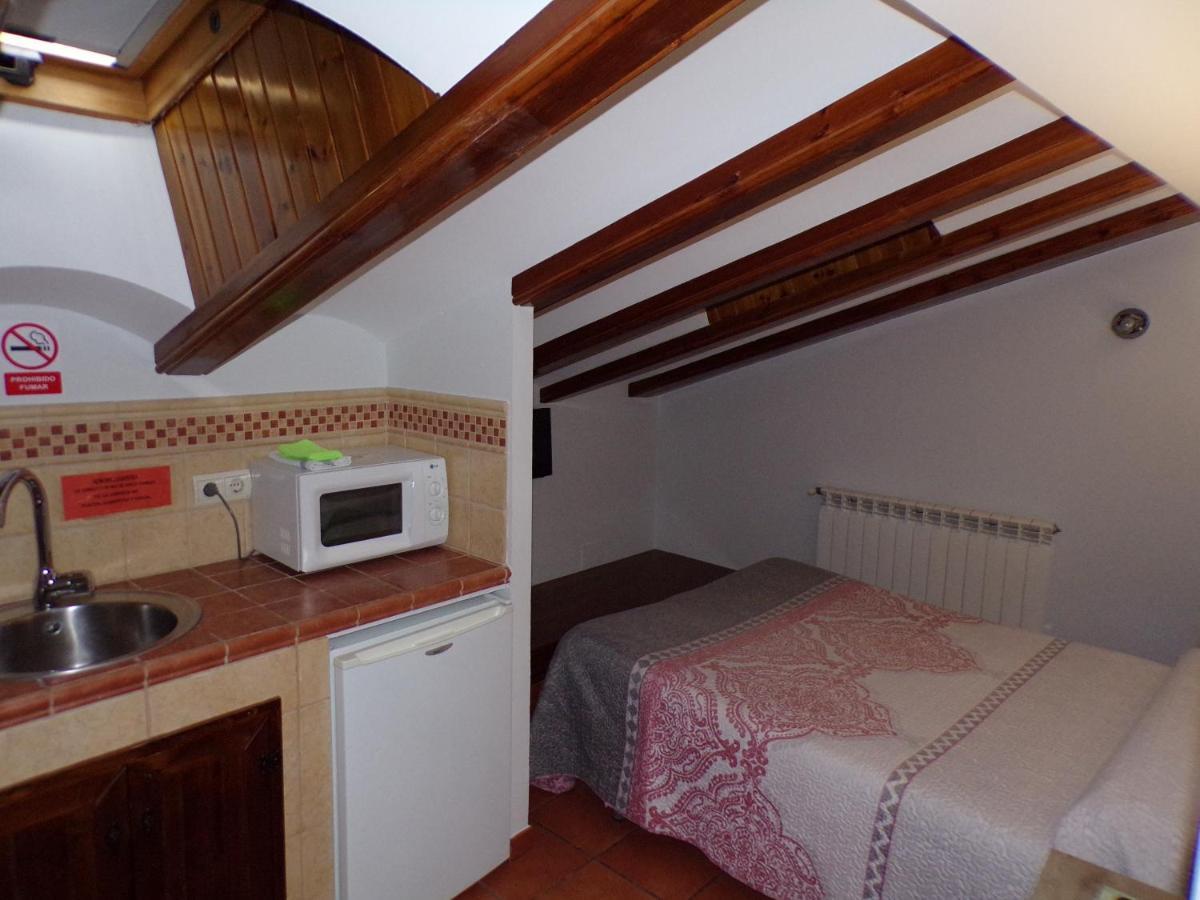 Hostal Serruchi Теруель Екстер'єр фото